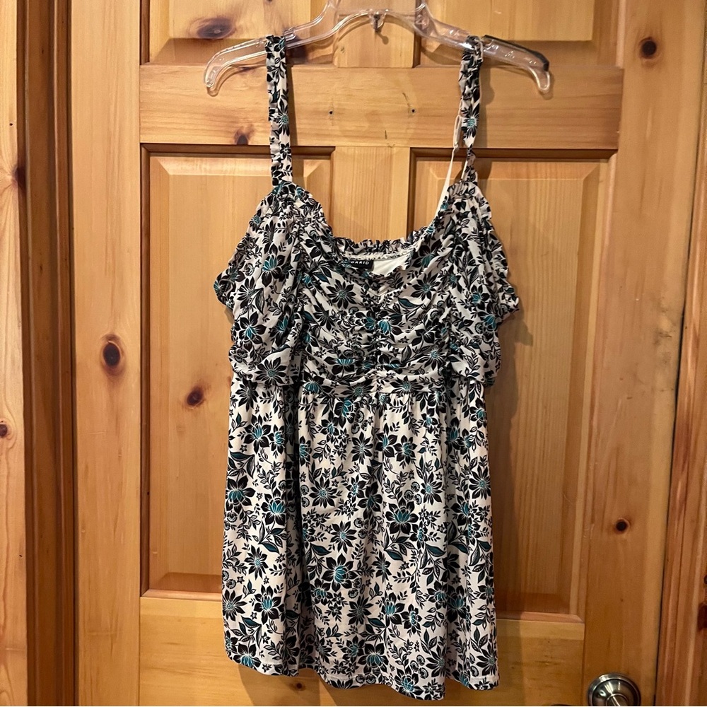 Torrid ruffled blouse tank top sz 2